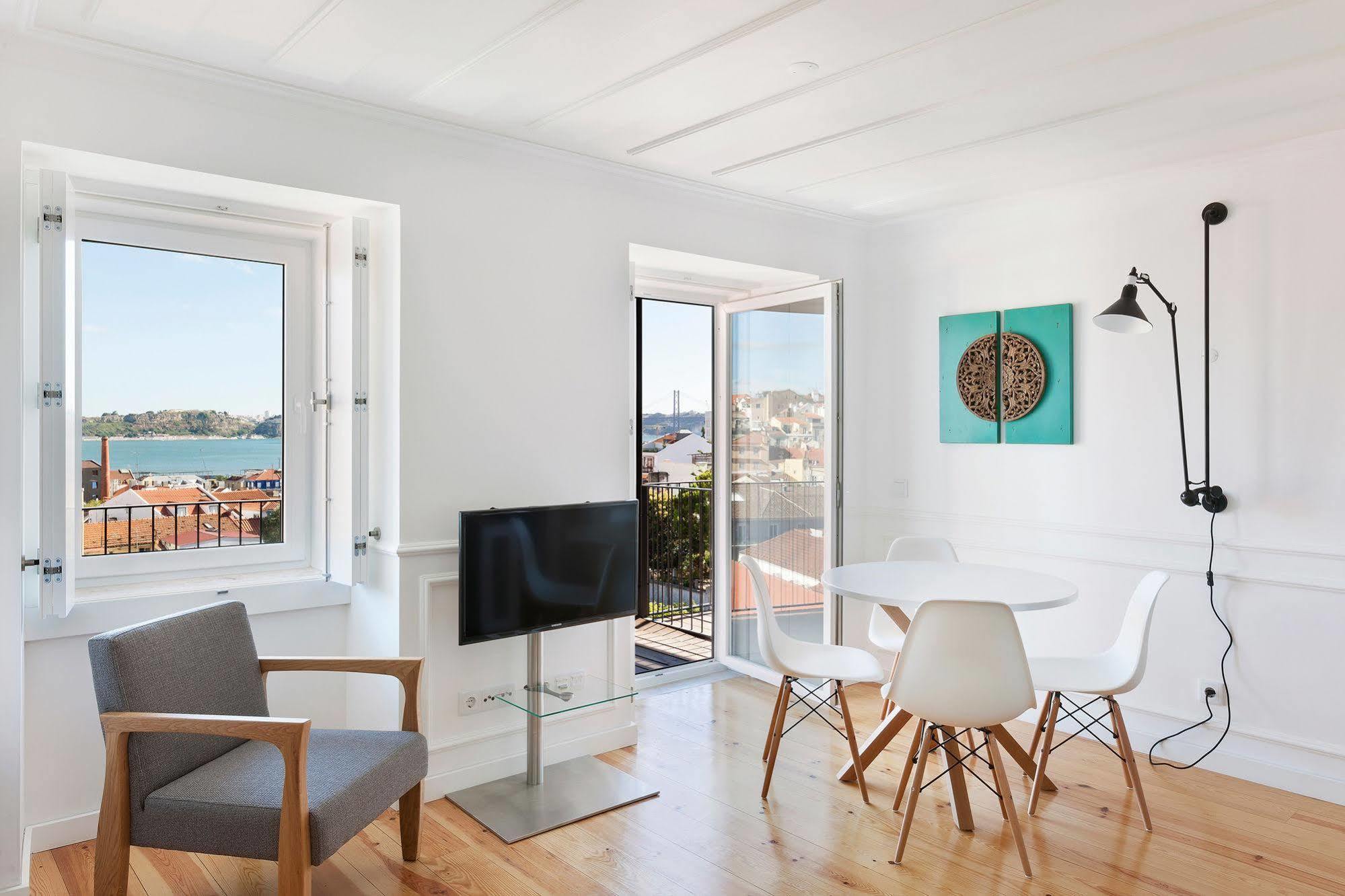 Hello Lisbon Sao Bento Boutique Apartments מראה חיצוני תמונה