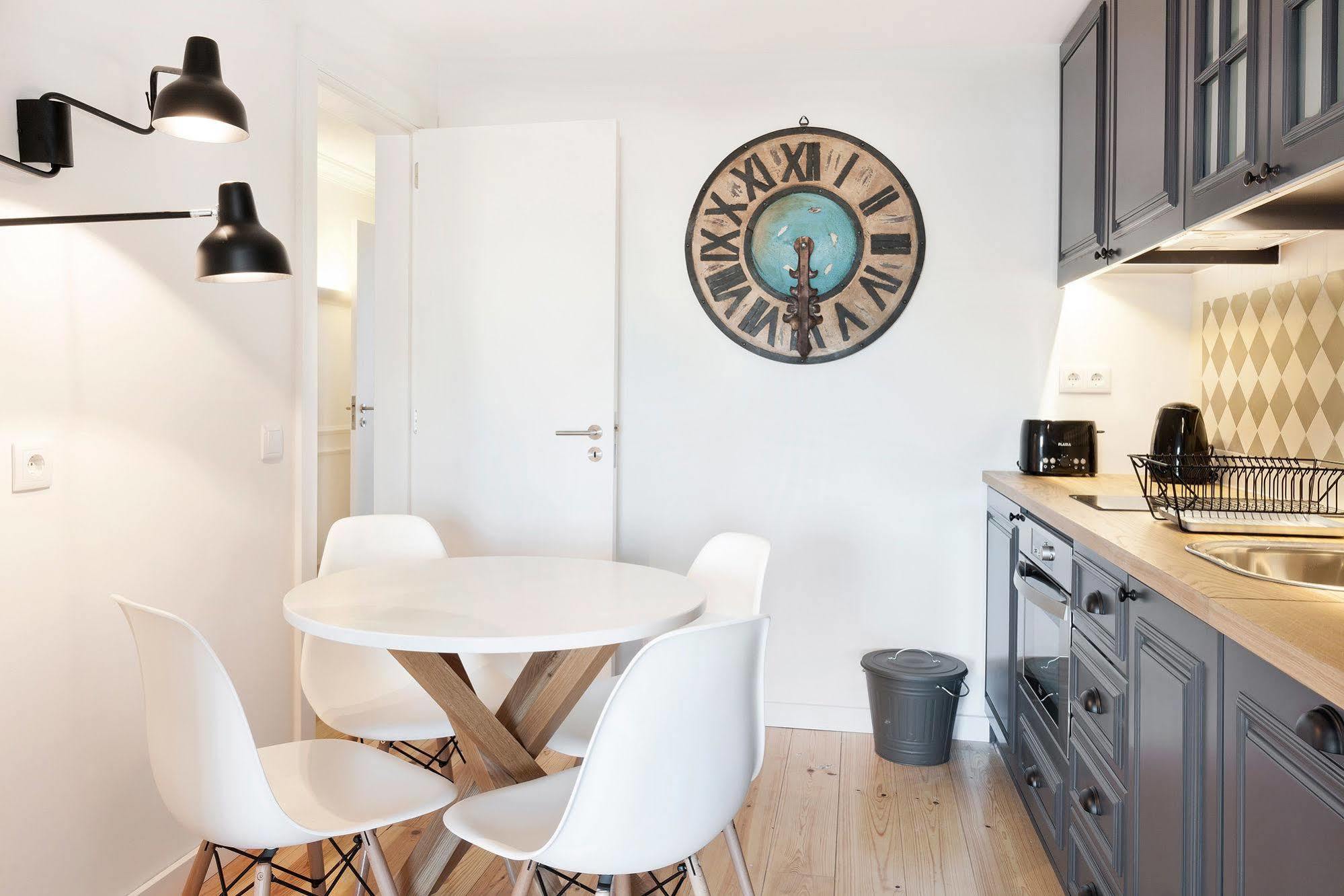 Hello Lisbon Sao Bento Boutique Apartments מראה חיצוני תמונה